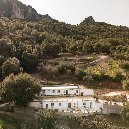 Casa Jerzu S'Essia De Su Santu Villa Luaran gambar