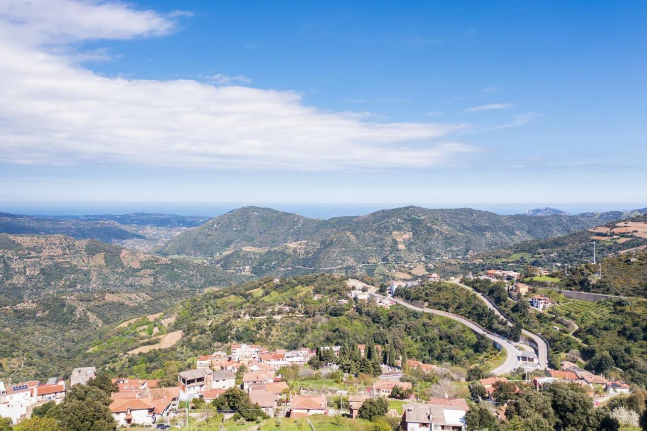 Casa Jerzu S'Essia De Su Santu Villa Luaran gambar